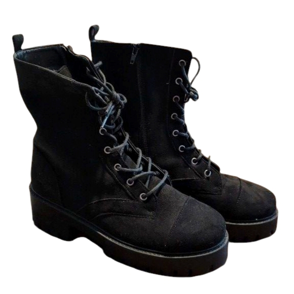 Rouge Women's Black Faux Suede Side Zip Chunky Ankle Boots Size 10 Y2K - Picture 1 of 6